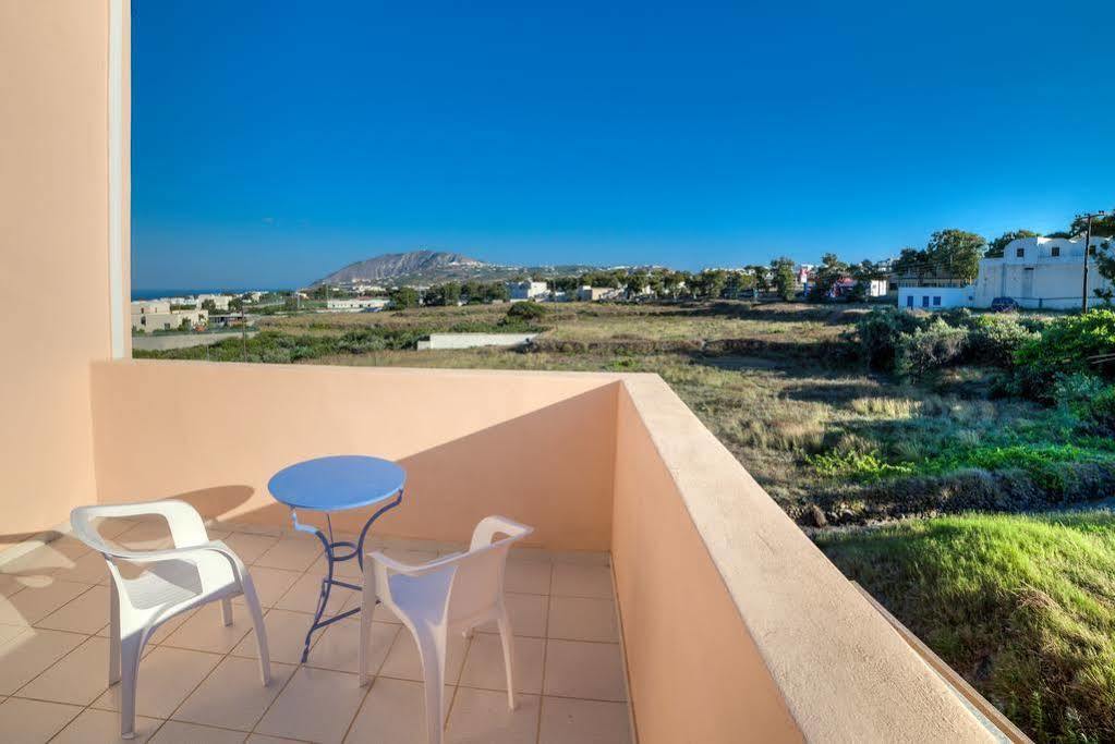 Thalia Apartments Fira  Extérieur photo